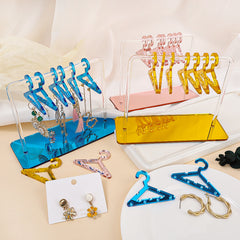 Set of 8 earring hangers