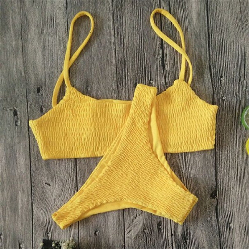 Bikini giallo a fascia arricciato e slip brasiliano - @ShopLowCost