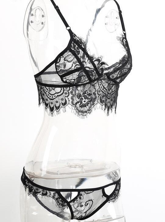 Lya underwear in Flower Lace stretch lace