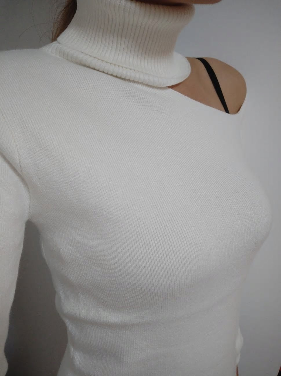 Sweetlife high neck sweater with open shoulder