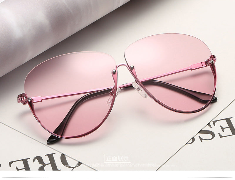 Transparent glasses