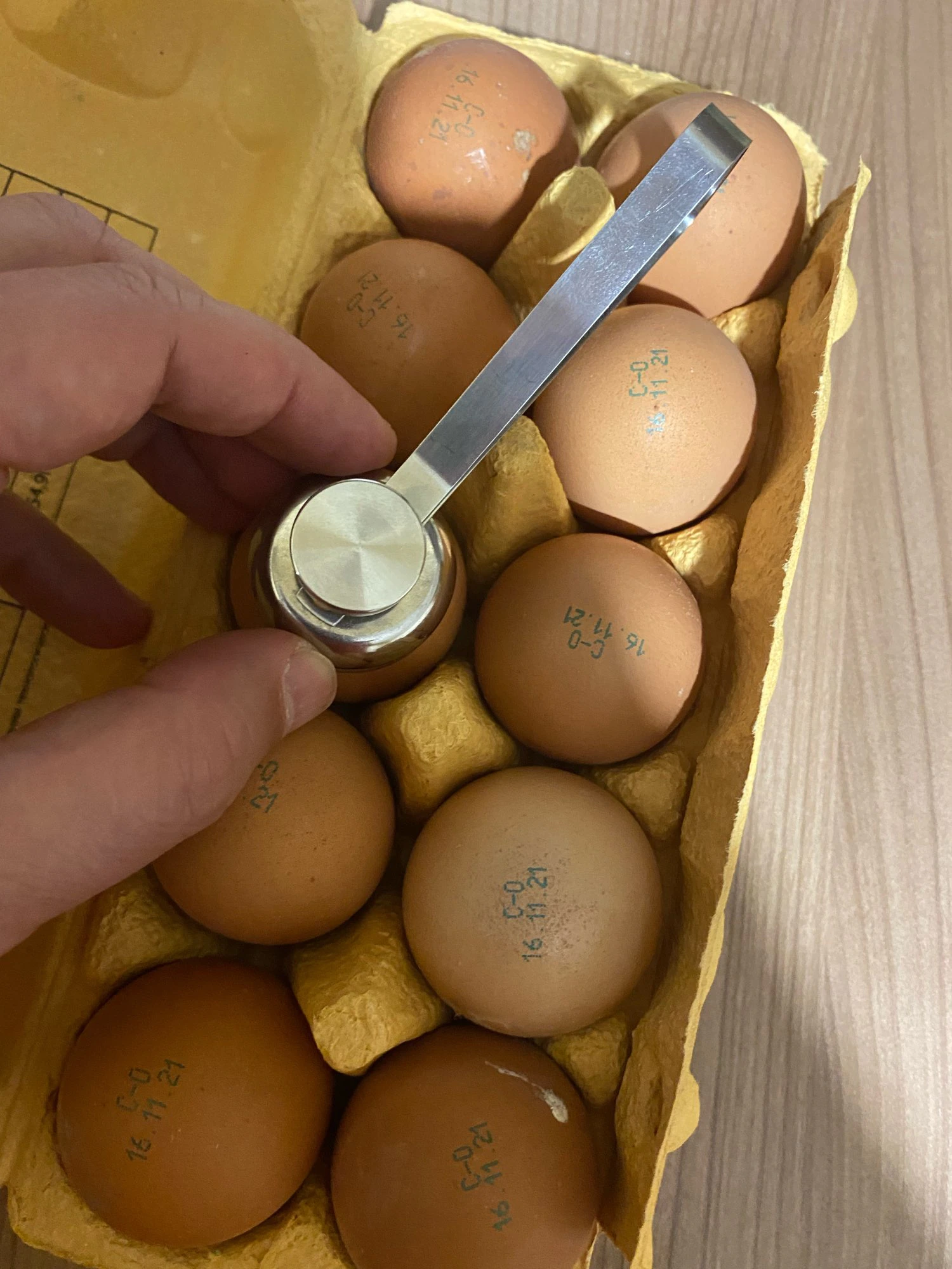 Apri uovo EGGS