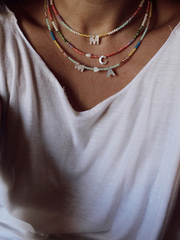 Gey necklace 