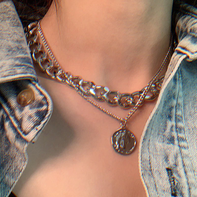 Avo necklace