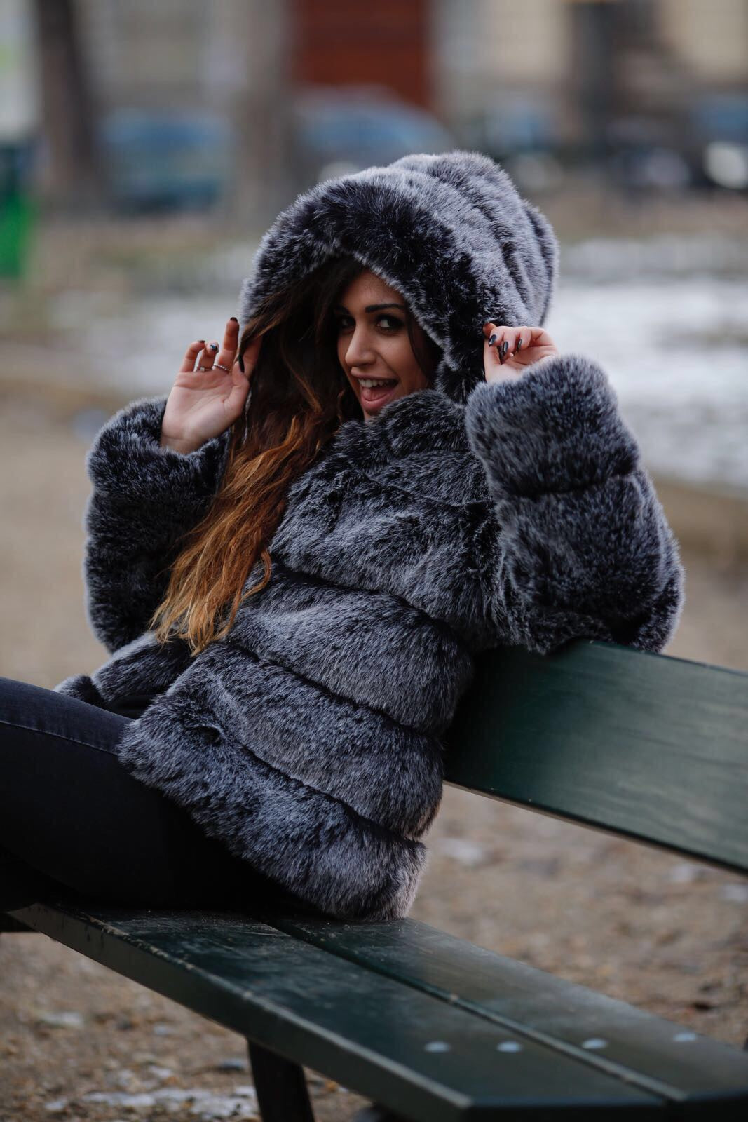 Faux fur jacket with Fluffy Dream hood