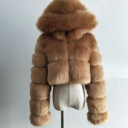 Dicte short fur coat