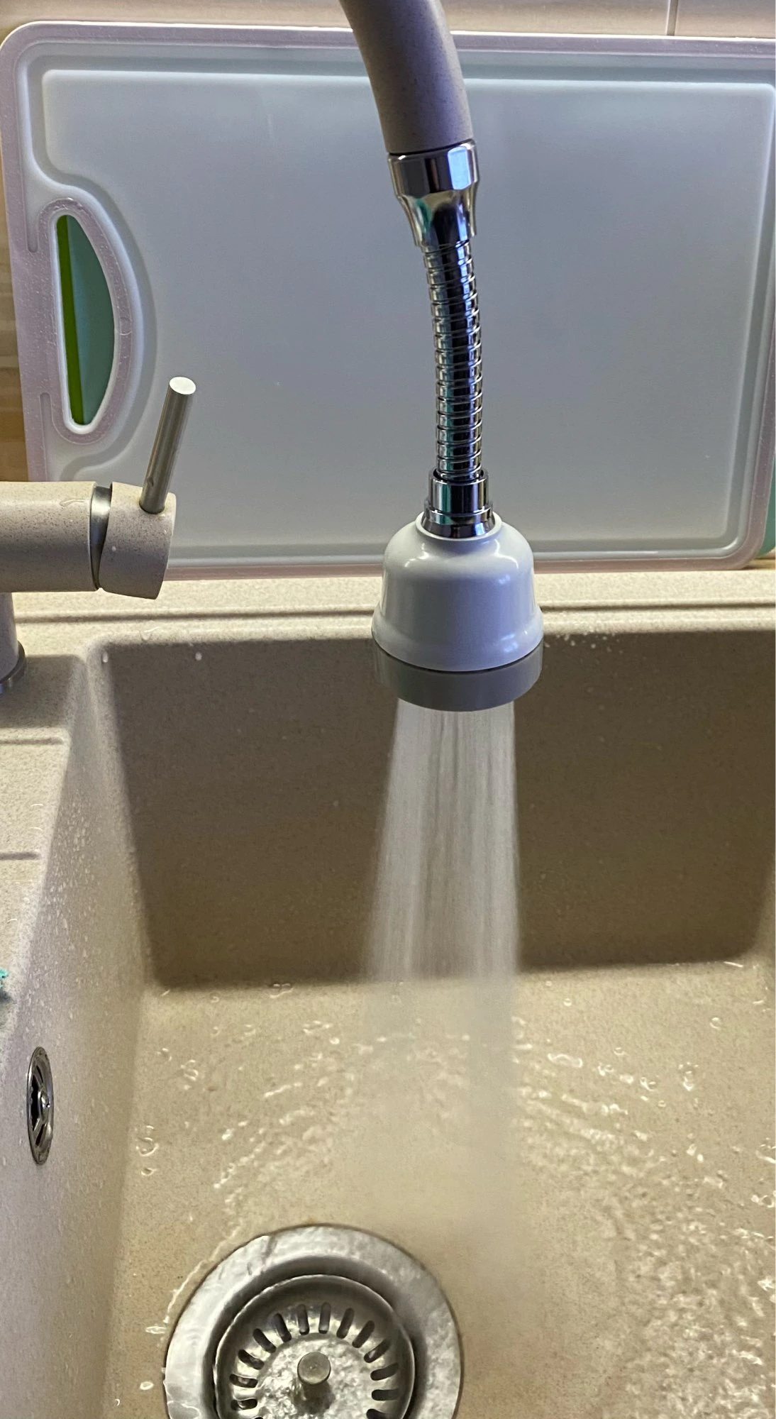Adjustable faucet